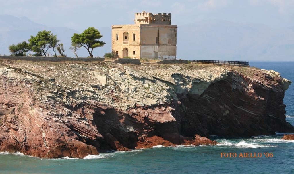 Case Vacanze Terra Sinus Терразини Экстерьер фото